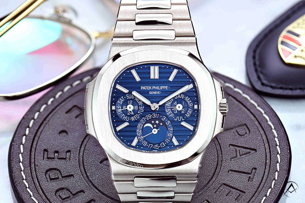 Patek Philippe 5740 Nautilus Perpetual Calendar in white gold with blue dial