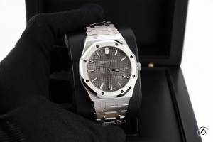 Audemars Piguet Royal Oak, Stainless Steel, Grey Dial