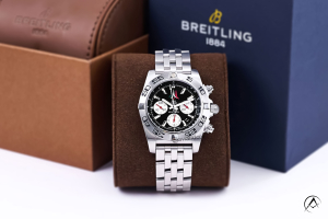 Breitling Chronomat Frecce Tricolori Limited Edition watch with watch box affordable watch Avi & Co. 
