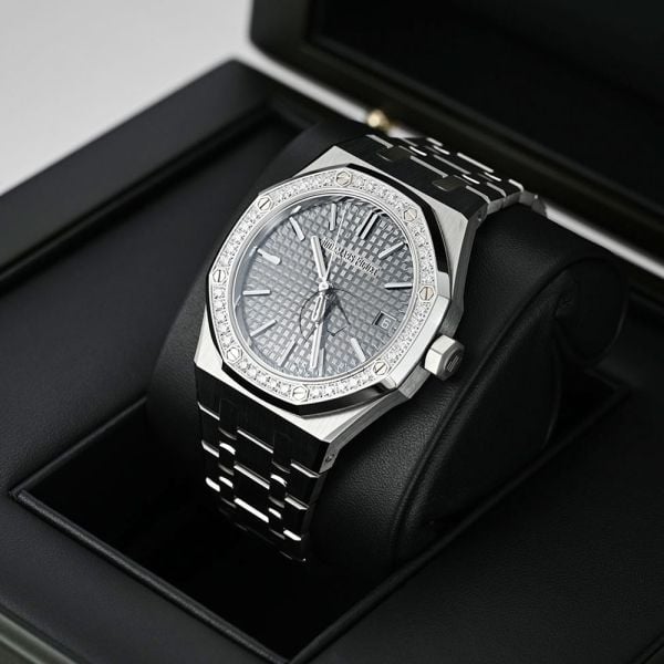 Ademars Piguet Royal Oak 15551ST Steel Grey Dial Diamond Bezel