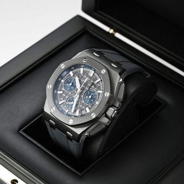 Audemars Piguet Royal Oak Offshore 26420IO, Titanium & Ceramic