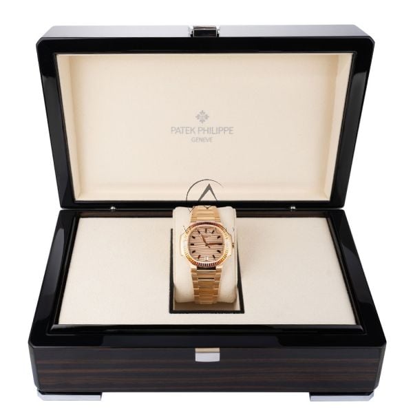 Patek Philippe Nautilus 7118-1300R-001, 