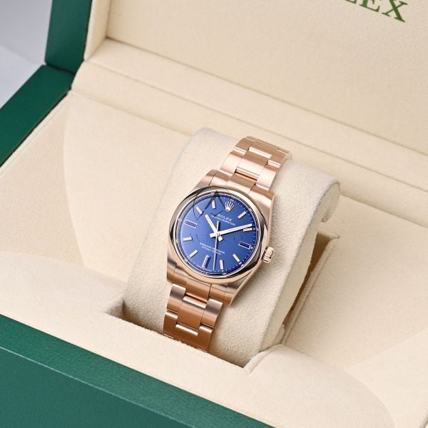 g*5様 Marker comp30 Rolex Oyster Perpetual 34 124205, 18K Rose Gold, Blue Stone Dial