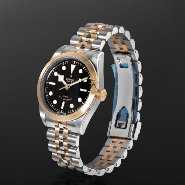 jisです Tudor Black Bay 79503, Stainless Steel & Yellow Gold, Black Dial