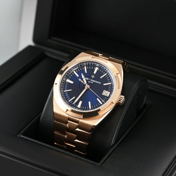 Vacheron Constantin Overseas 4520V/210R-B705, 18K Rose Gold