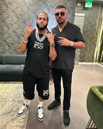 El Alfa Avi & Co