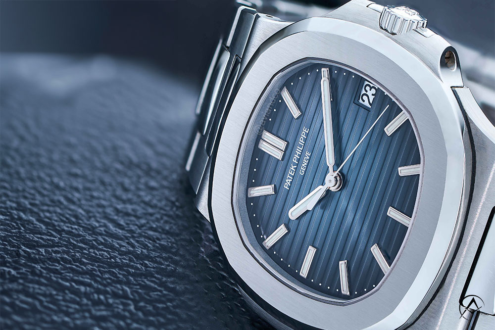 Patek Philippe Nautilus 5711, Stainless Steel, Blue Index Dial, 40 mm