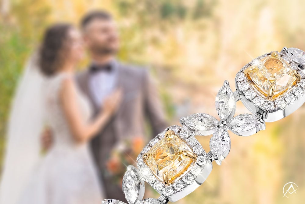 Diamonds by Avi & Co. 18K White Gold Yellow & White Diamond Floret Bracelet, 21.43 CT