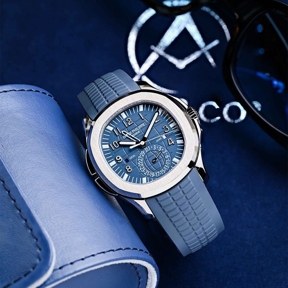 18K white gold Patek Philippe Aquanaut, blue-gray opaline dial