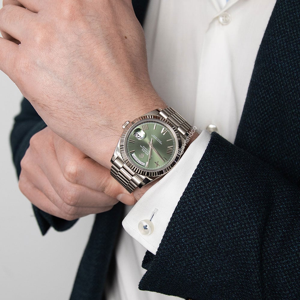 Rolex Day-Date 40, 18K white gold, olive green dial
