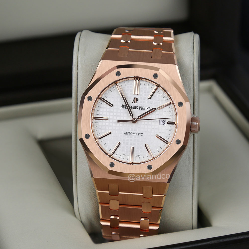 Audemars Piguet Royal Oak 15400OR, 18K Rose Gold, Silver Index Dial, 41 mm
