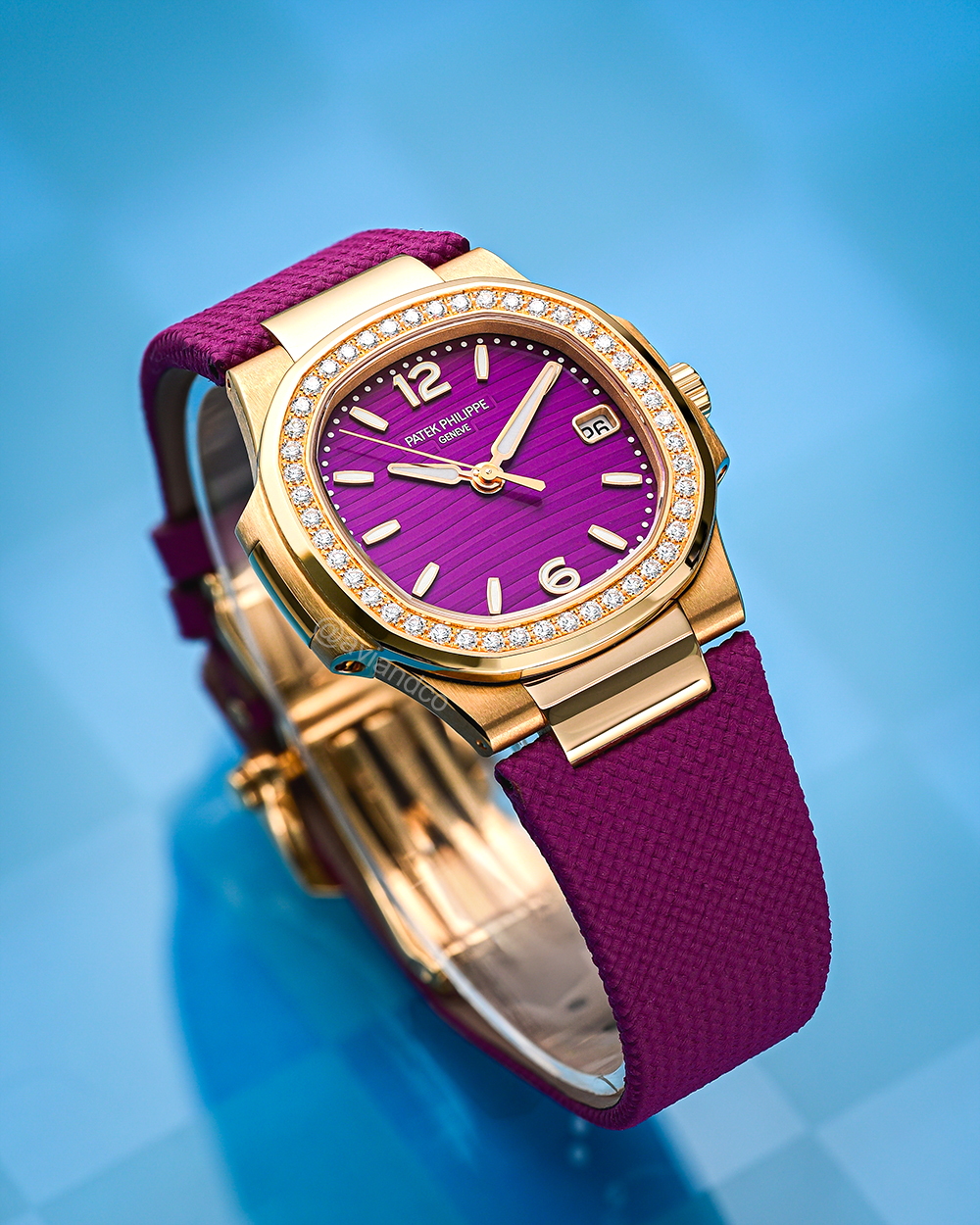 Patek Philippe Nautilus, 18K Rose Gold, Diamond Bezel, Purple Dial, 32 mm