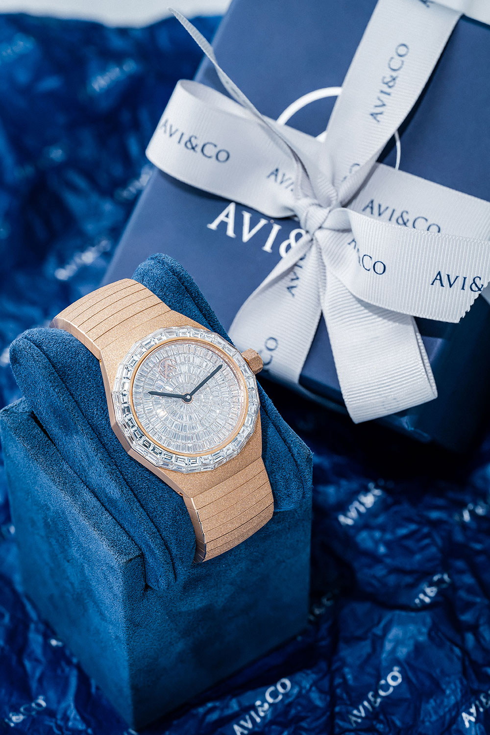 Avi & Co. Frosted Collection, 18K Rose Gold, Diamond Dial, 40 mm