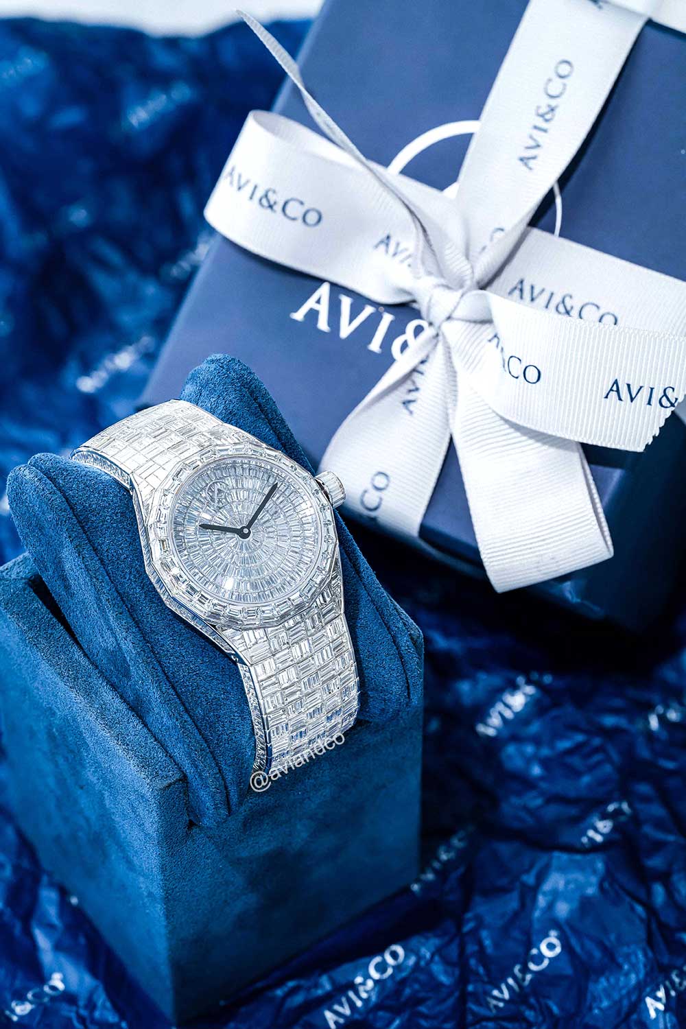 Avi & Co. Iced Collection, 18K White Gold, 37 mm