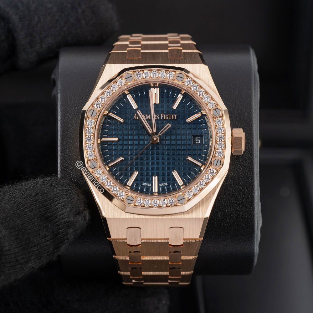 Audemars Piguet Royal Oak, 18K Rose Gold, Diamond Bezel, Blue Index Dial