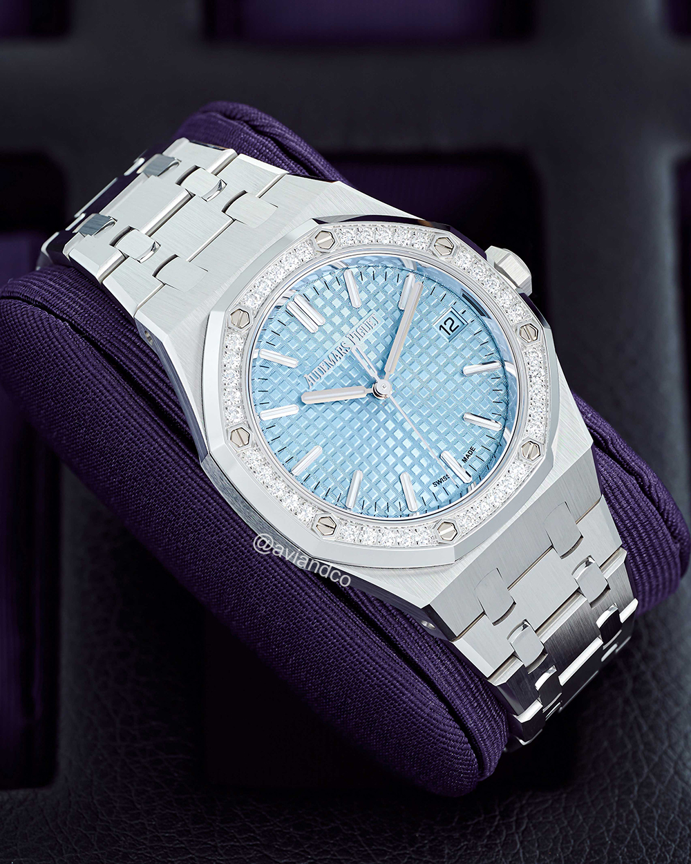Audemars Piguet Royal Oak 15551ST, Diamond Bezel, 37 mm