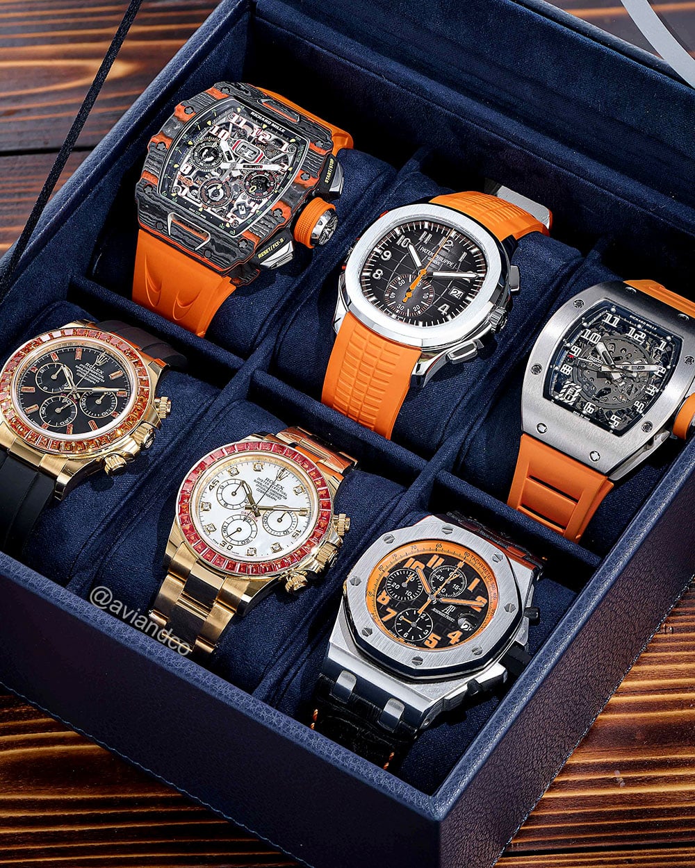 Avi & Co. watch box, six pieces, orange watches