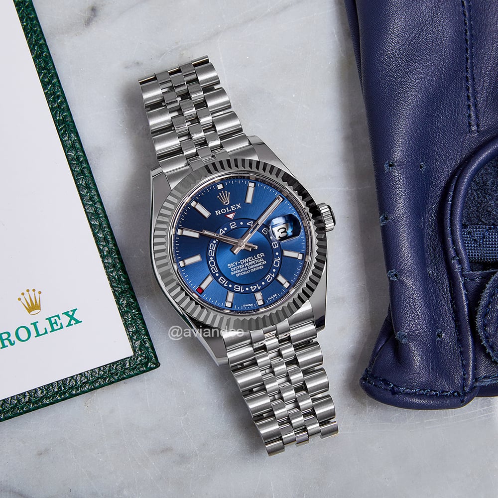 Rolex Sky-Dweller, stainless steel – Jubilee bracelet
