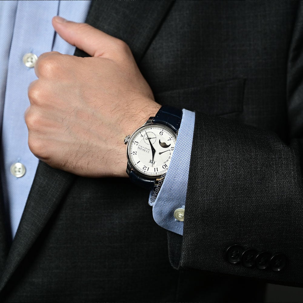F.P. Journe Octa Automatique Lune, Platinum, Guilloche Silver Dial, 40 mm