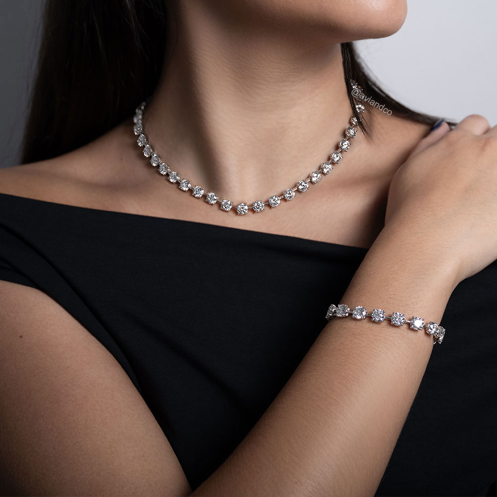 Avi & Co. Floating Round Diamond Necklace, Platinum, 44.42 CT