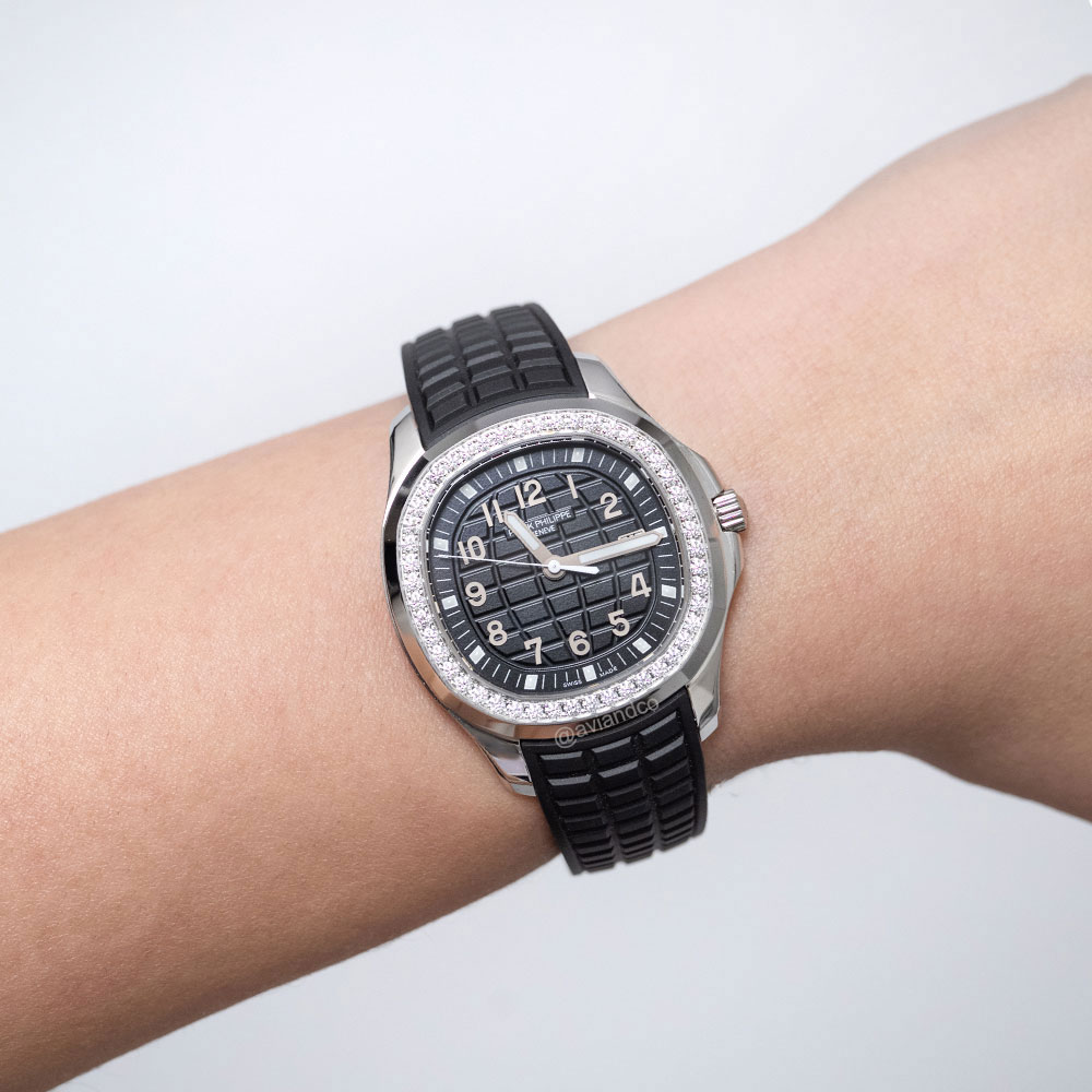 Patek Philippe Aquanaut, Stainless Steel, Diamond Bezel