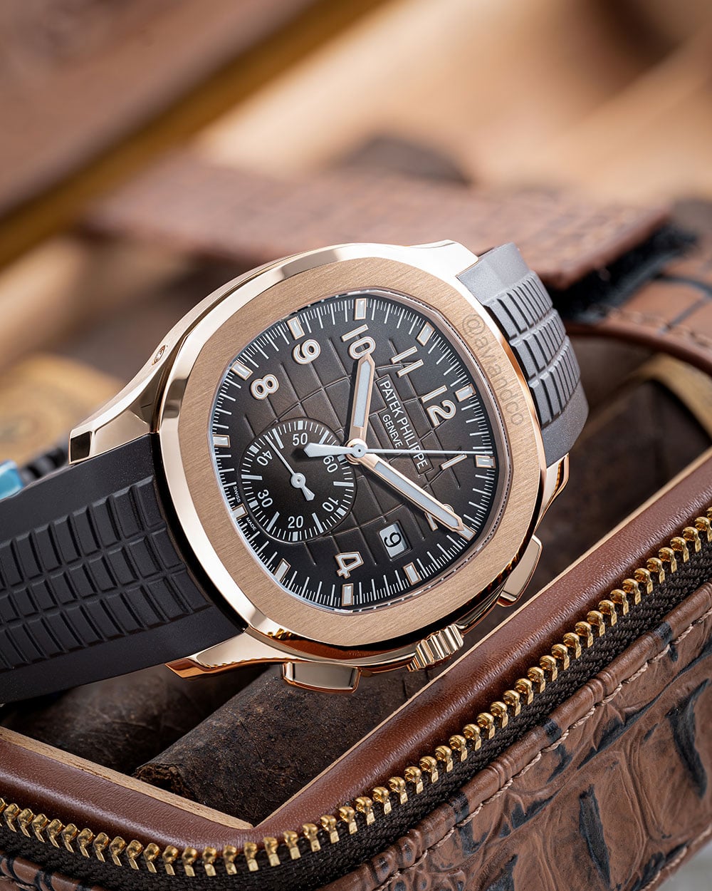 Patek Philippe Aquanaut 5968R-001, 18K Rose Gold, Brown Dial, 42 mm 