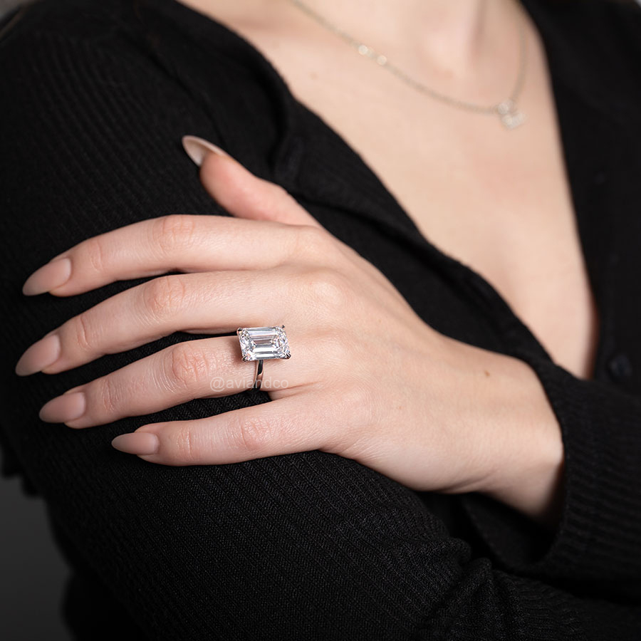 Shop engagement rings at Avi & Co.