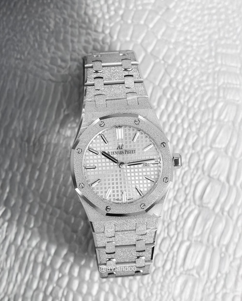 Audemars Piguet Royal Oak Mini, Frosted 18K White Gold, Petite Tapisserie Dial