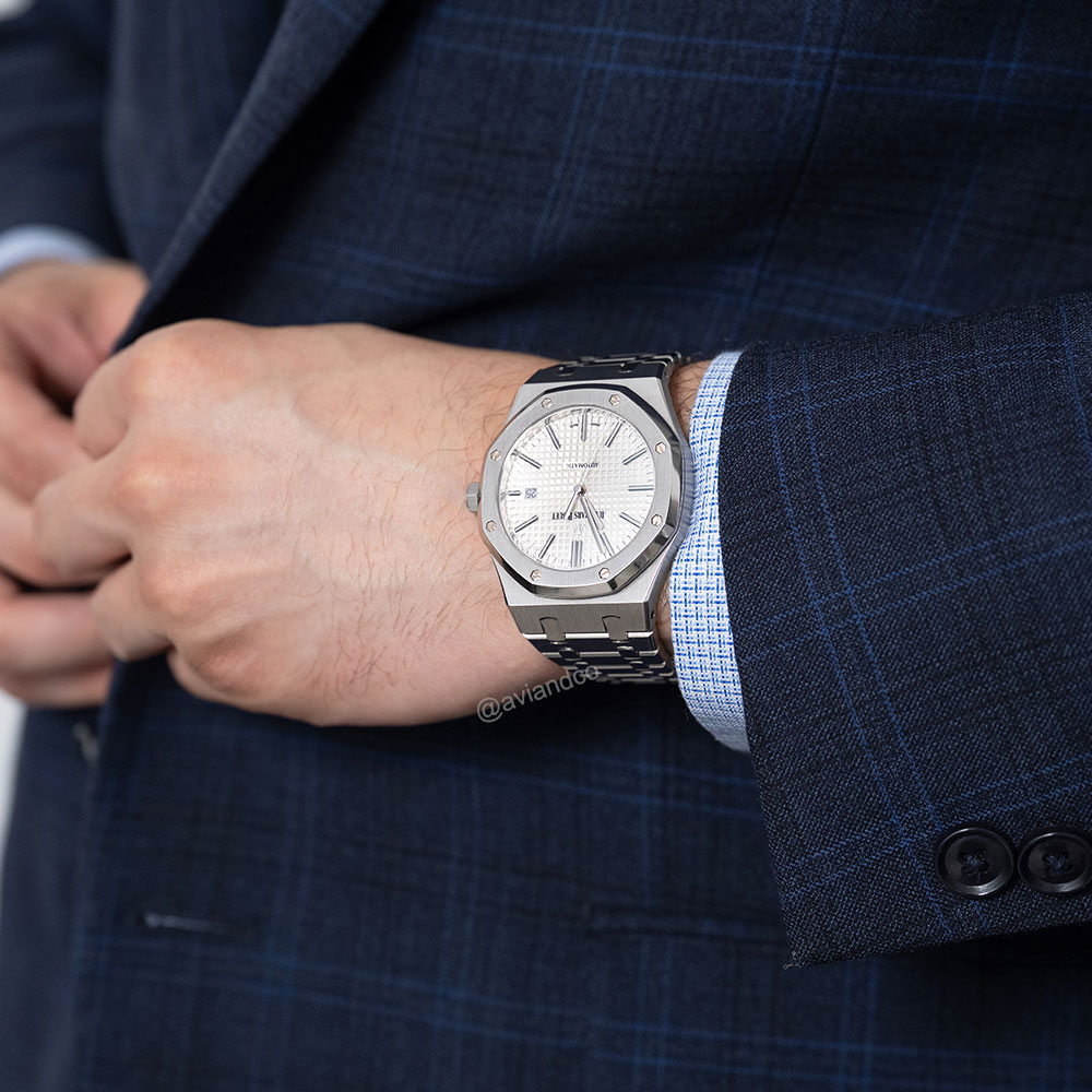 Audemars Piguet Royal Oak, Stainless Steel, Silver Grande Tapisserie Dial, 41 mm