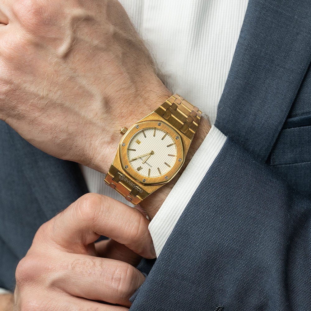 Audemars Piguet Royal Oak, Vintage, 18K Yellow Gold, Ivory Index Dial, 35 mm