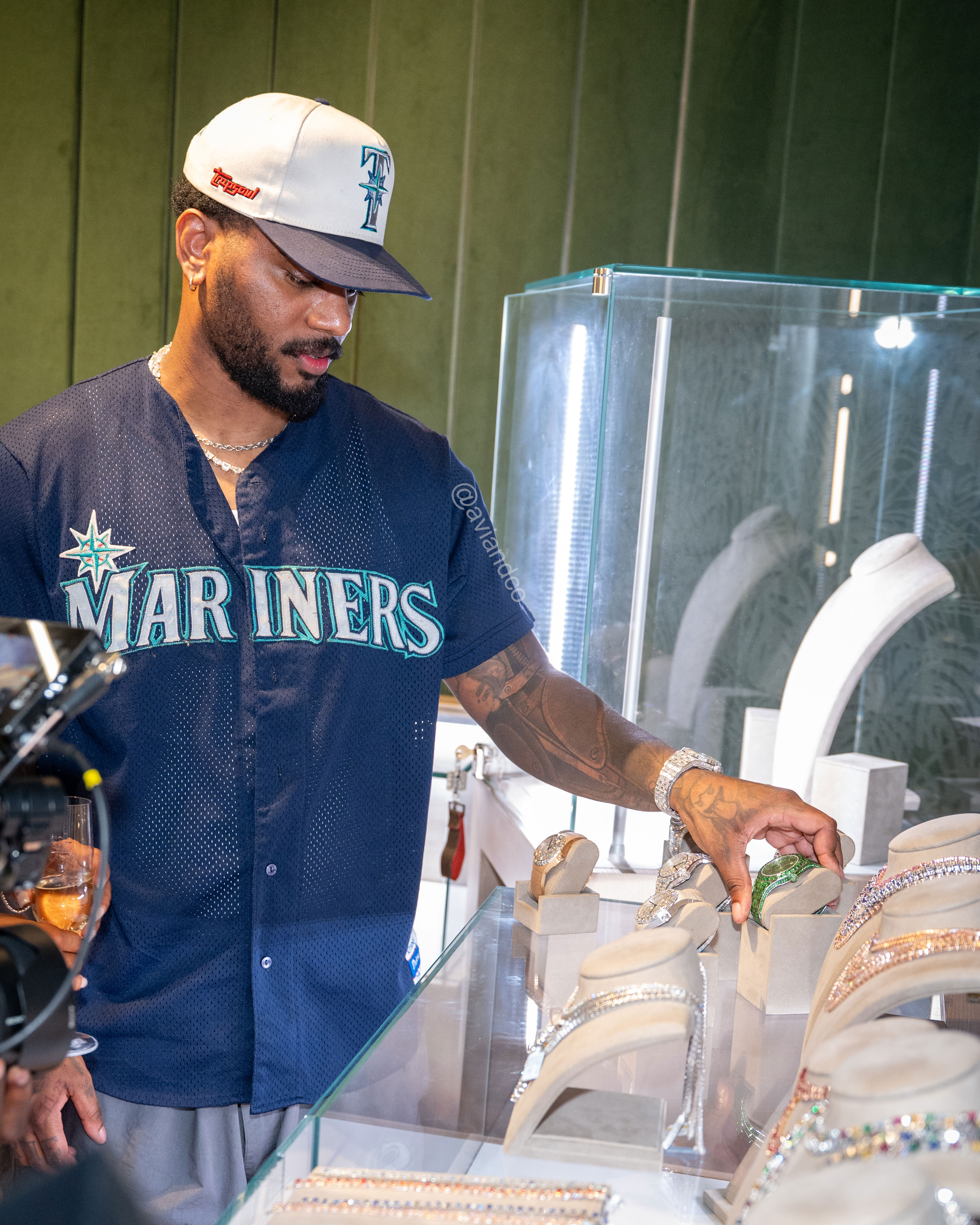 Bryson Tiller wears Avi & Co. Iced Collection, 18K White Gold, Diamond Dial, 40 mm