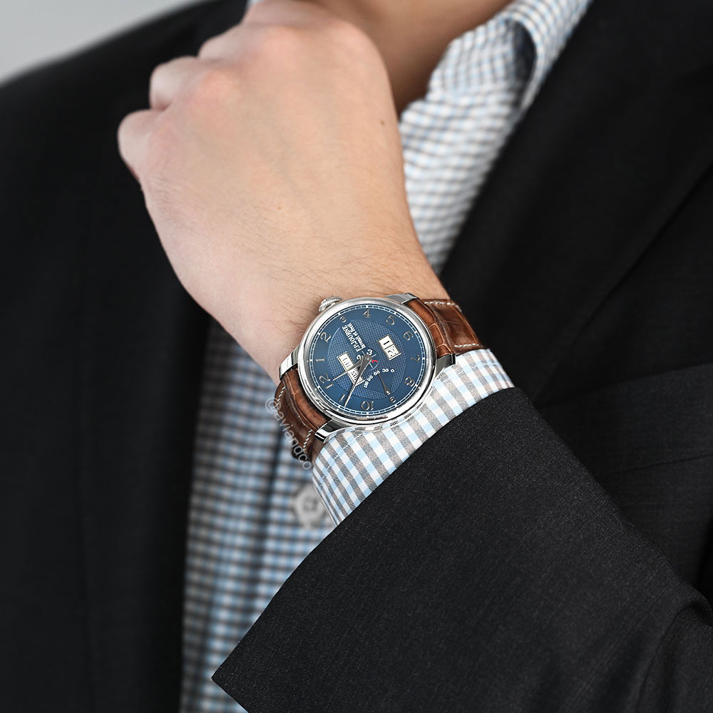 F.P. Journe Quantieme Perpetual, Platinum, Blue Guilloche Dial, 40 mm