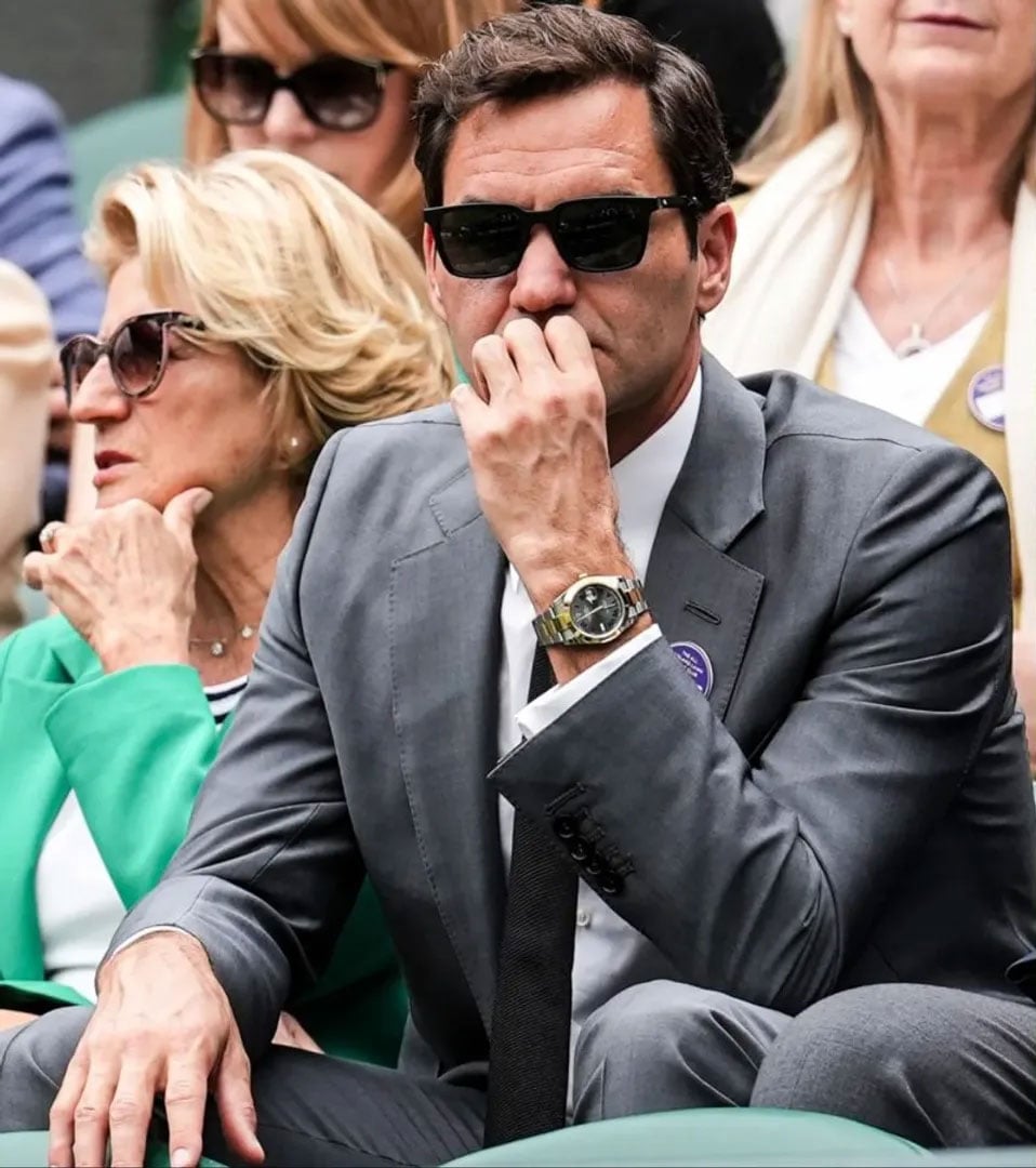 Roger Federer at Wimbledon wearing a Rolex Datejust watch