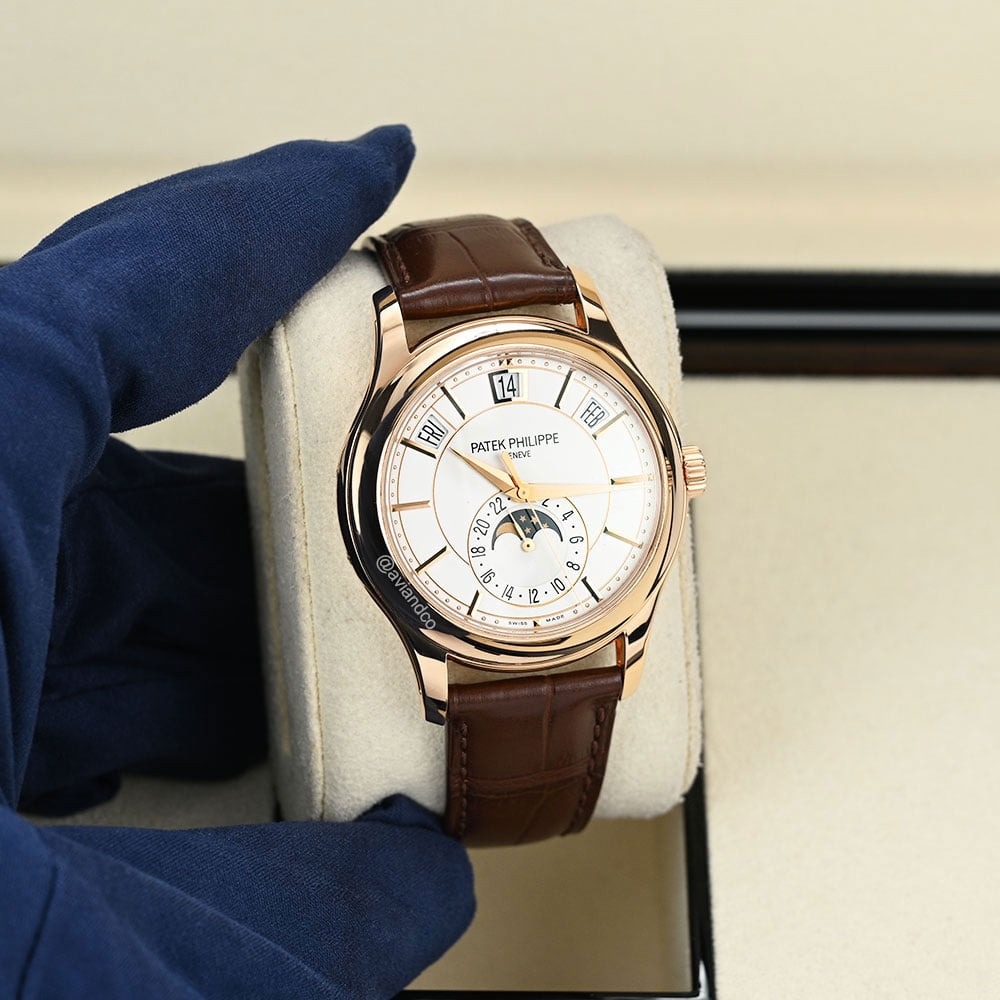 Patek Philippe Complications, Annual Calendar, 18K Rose Gold, Opaline White Dial, 40 mm