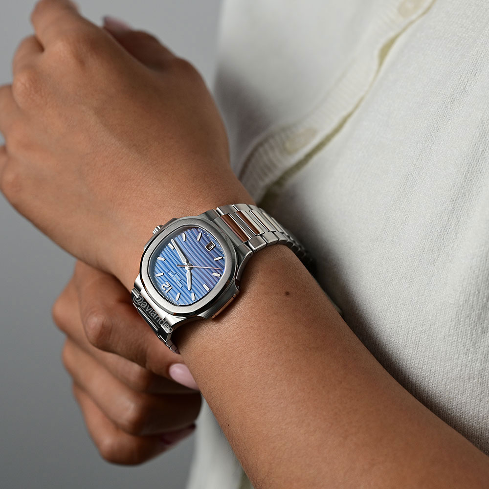 Patek Philippe Nautilus 7118, Stainless Steel, Blue Dial, 35 mm