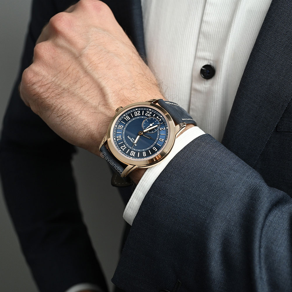 Patek Philippe Calatrava, Travel Time Complication, 18K Rose Gold, Blue Dial, 42 mm